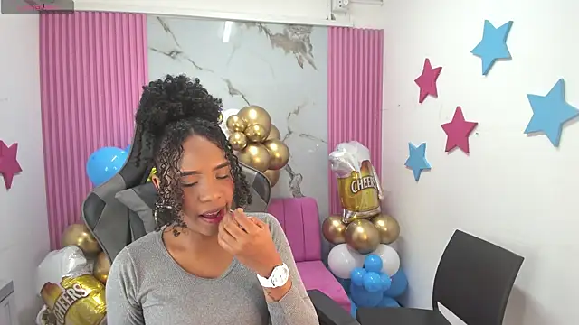 lia 16 online show from 09-20-25, 10:49