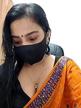 Snapshot of Ritusri_Dotta chatting on 12-18-24, 12:51 Ritusri Dotta online show from 12-18-24, 12:51