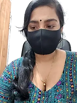 Snapshot of Ritusri_Dotta chatting on 12-18-24, 10:02 Ritusri Dotta online show from 12-18-24, 10:02