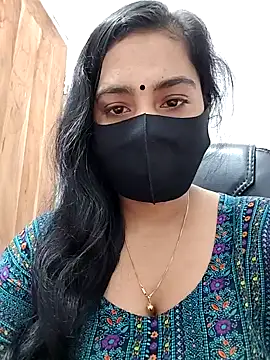 Snapshot of Ritusri_Dotta chatting on 12-19-24, 08:13 Ritusri Dotta online show from 12-19-24, 08:13