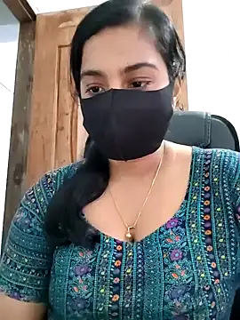 Snapshot of Ritusri_Dotta chatting on 12-20-24, 06:40 Ritusri Dotta online show from 12-20-24, 06:40