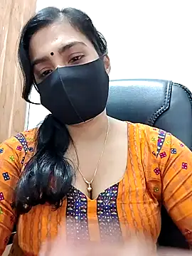 Snapshot of Ritusri_Dotta chatting on 12-20-24, 04:57 Ritusri Dotta online show from 12-20-24, 04:57