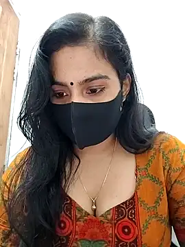 Snapshot of Ritusri_Dotta chatting on 01-01-25, 02:42 Ritusri Dotta online show from 01-01-25, 02:42