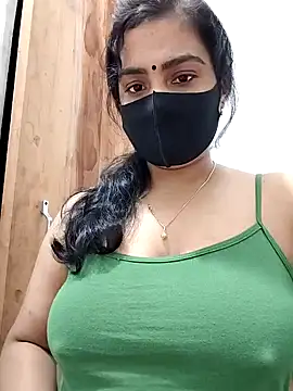 Snapshot of Ritusri_Dotta chatting on 01-06-25, 07:13 Ritusri Dotta online show from 01-06-25, 07:13