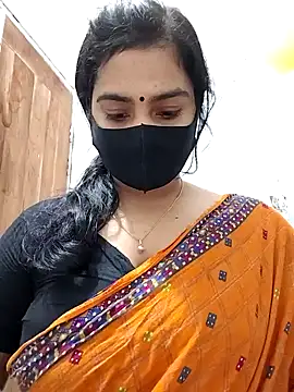Snapshot of Ritusri_Dotta chatting on 01-29-25, 07:22 Ritusri Dotta online show from 01-29-25, 07:22