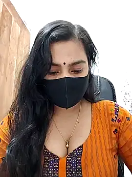 Snapshot of Ritusri_Dotta chatting on 02-04-25, 04:18 Ritusri Dotta online show from 02-04-25, 04:18