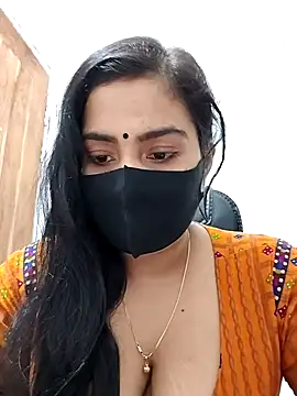 Snapshot of Ritusri_Dotta chatting on 02-22-25, 07:58 Ritusri Dotta online show from 02-22-25, 07:58
