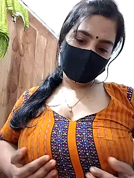 Snapshot of Ritusri_Dotta chatting on 02-23-25, 07:49 Ritusri Dotta online show from 02-23-25, 07:49