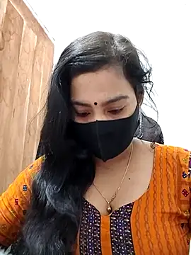 Snapshot of Ritusri_Dotta chatting on 02-27-25, 04:10 Ritusri Dotta online show from 02-27-25, 04:10