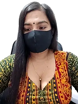 Snapshot of Ritusri_Dotta chatting on 10-03-25, 03:31 Ritusri Dotta online show from 10-03-25, 03:31