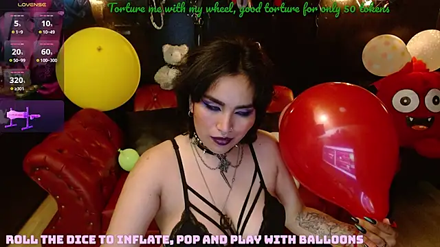 Snapshot of kureiji_hentaii chatting on 01-15-25, 10:49 kureiji hentaii online show from 01-15-25, 10:49