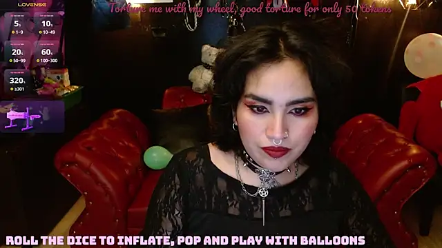 Snapshot of kureiji_hentaii chatting on 01-16-25, 06:56 kureiji hentaii online show from 01-16-25, 06:56