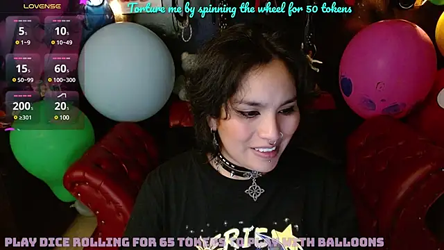 Snapshot of kureiji_hentaii chatting on 03-05-25, 06:54 kureiji hentaii online show from 03-05-25, 06:54