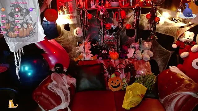 Snapshot of kureiji_hentaii chatting on 10-17-25, 06:43 kureiji hentaii online show from 10-17-25, 06:43