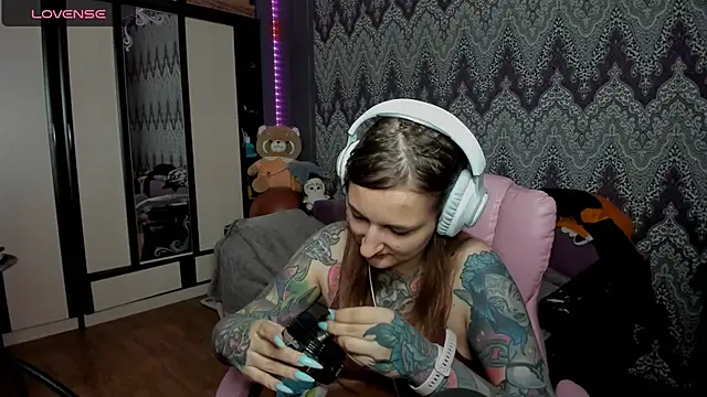 AlexRacc00n online show from 12-06-24, 11:25