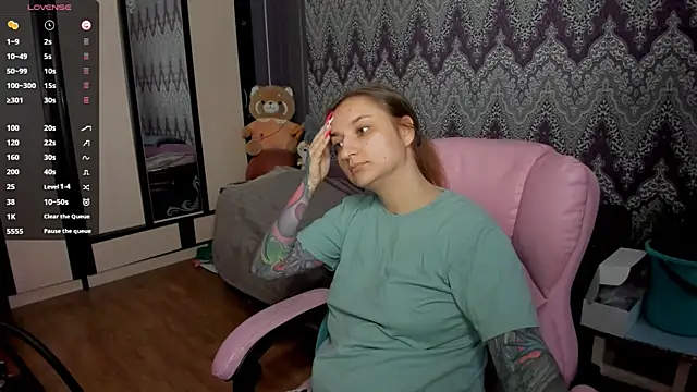 AlexRacc00n online show from 01-23-25, 04:52