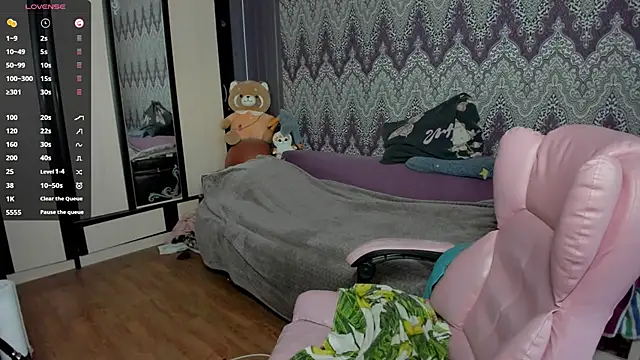 AlexRacc00n online show from 01-31-25, 07:39