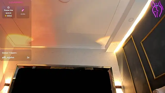 Snapshot of NikkySmiith chatting on 02-23-25, 01:57 NikkySmiith online show from 02-23-25, 01:57