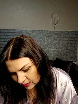 Snapshot of kataleya94 chatting on 12-16-25, 04:01 kataleya94 online show from 12-16-25, 04:01