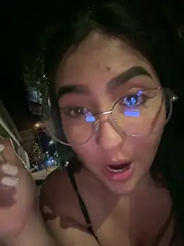 MarianaBenz online show from 03-05-25, 02:36