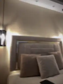 MarianaBenz online show from 09-17-25, 10:22