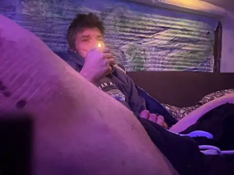 Snapshot of Followthepiper chatting on 10-29-25, 11:56 Followthepiper online show from 10-29-25, 11:56