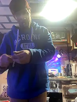 Snapshot of Followthepiper chatting on 11-23-25, 09:31 Followthepiper online show from 11-23-25, 09:31