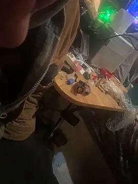 Snapshot of Followthepiper chatting on 11-30-25, 04:22 Followthepiper online show from 11-30-25, 04:22