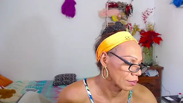 Snapshot of bardotbigcockts chatting on 11-09-25, 05:22 bardotbigcockts online show from 11-09-25, 05:22