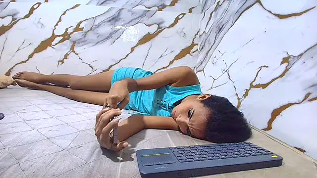 Snapshot of luciana_daza chatting on 03-08-26, 02:04 luciana daza online show from 03-08-26, 02:04