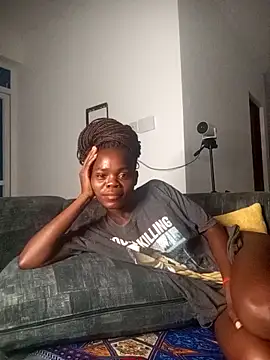 Snapshot of petiteebony_81 chatting on 09-12-25, 09:59 petiteebony 81 online show from 09-12-25, 09:59