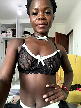 Snapshot of petiteebony_81 chatting on 10-26-25, 05:02 petiteebony 81 online show from 10-26-25, 05:02