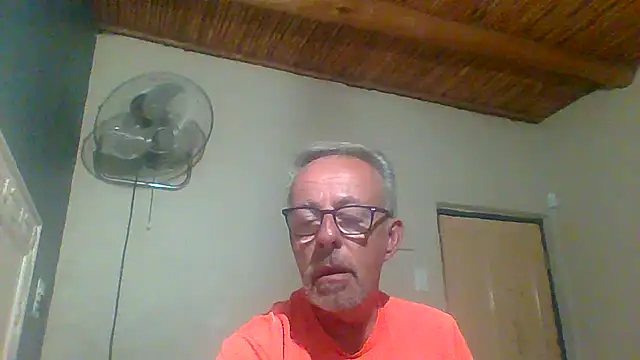 tuggy59 online show from 10-12-25, 05:39