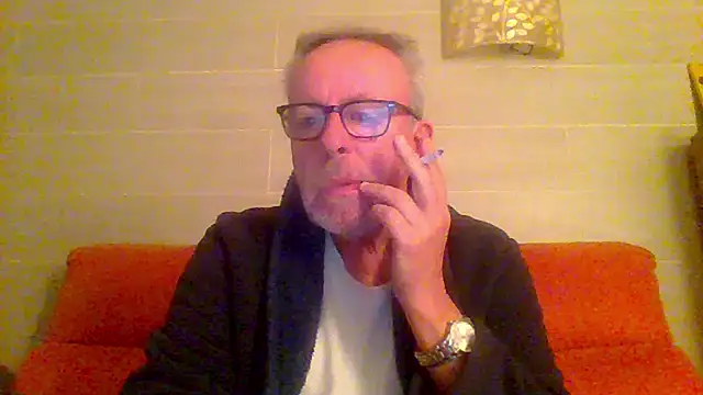 tuggy59 online show from 02-11-26, 05:45