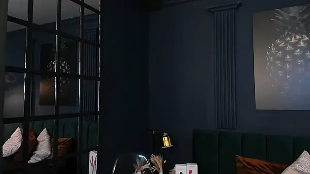 taylor bennet online show from 03-11-25, 12:17