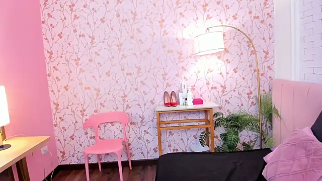 taylor bennet online show from 04-09-26, 06:13