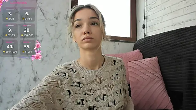 Snapshot of Sassy_Teen chatting on 02-09-25, 07:27 Sassy Teen online show from 02-09-25, 07:27