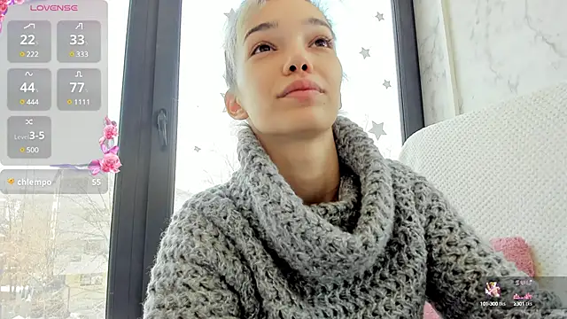 Snapshot of Sassy_Teen chatting on 02-23-25, 09:22 Sassy Teen online show from 02-23-25, 09:22