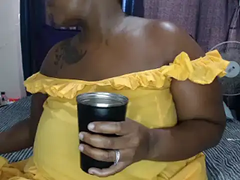 Real1SweetQueen online show from 12-22-25, 10:56