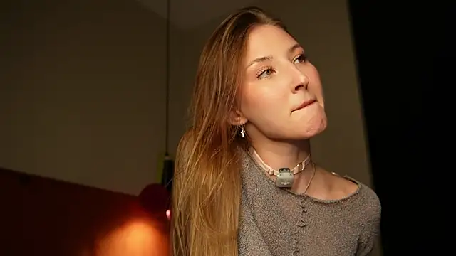 annief0x online show from 07-22-26, 04:59