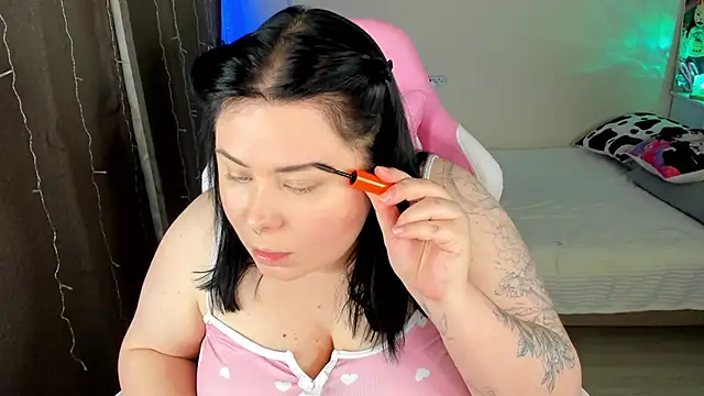 Akemi BBW online show from 10-30-25, 02:40