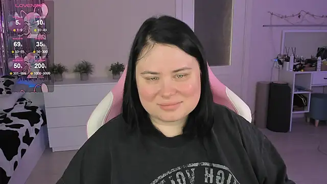 Akemi BBW online show from 05-19-26, 08:31