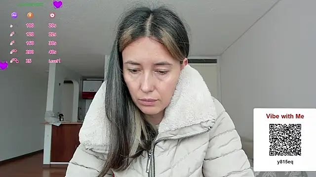 Snapshot of zoe_jeane_beker chatting on 03-25-26, 04:46 zoe jeane beker online show from 03-25-26, 04:46