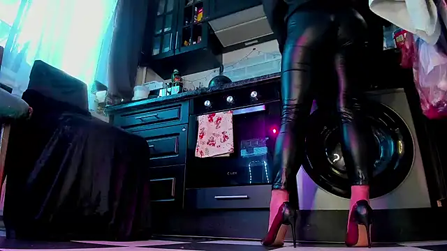 Snapshot of astarrot chatting on 03-04-25, 07:51 astarrot online show from 03-04-25, 07:51