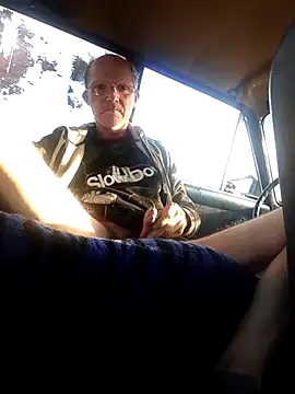 oksana722 online show from 11-03-25, 12:39