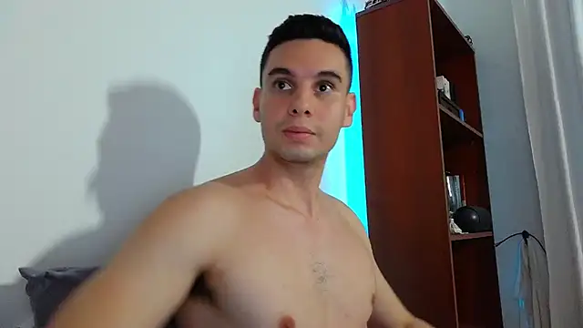 Snapshot of cristo_master chatting on 02-22-25, 11:03 cristo master online show from 02-22-25, 11:03