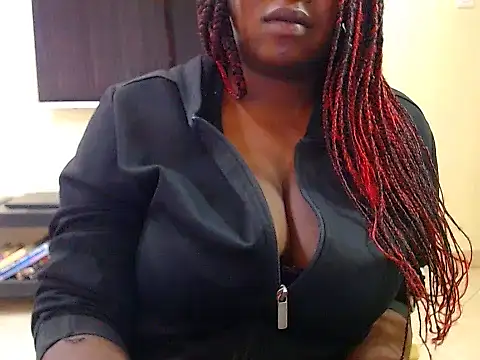 Snapshot of sunnylovexp chatting on 11-30-25, 08:18 sunnylovexp online show from 11-30-25, 08:18