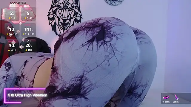 Snapshot of Katy_Van chatting on 10-03-25, 08:39 Katy Van online show from 10-03-25, 08:39