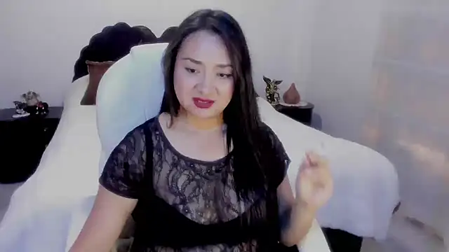 emilydolshe2 online show from 01-20-25, 06:53