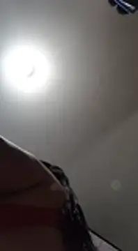 Snapshot of CurvySara1 chatting on 11-10-25, 10:42 CurvySara1 online show from 11-10-25, 10:42